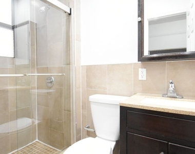 Tiemann Place - Photo Thumbnail 3