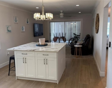 680 71st Avenue - Photo Thumbnail 7