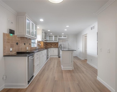 5026 Cypress Trace Drive - Photo Thumbnail 11
