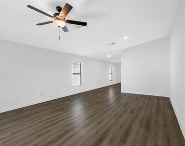 5335 Cap Road - Photo Thumbnail 3