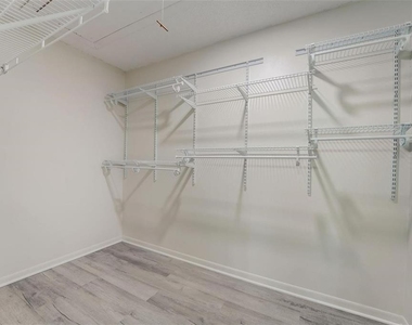 12125 Spartan Way - Photo Thumbnail 18