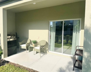 6115 Shiner Street - Photo Thumbnail 15