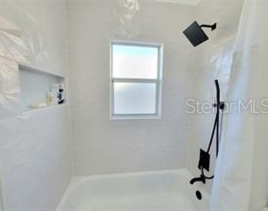 908 Alsace Drive - Photo Thumbnail 12