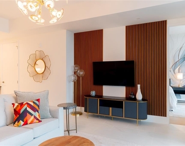 400 Central Avenue - Photo Thumbnail 4