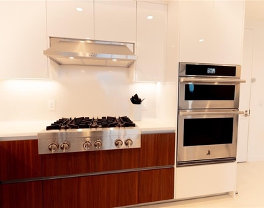 400 Central Avenue - Photo Thumbnail 14