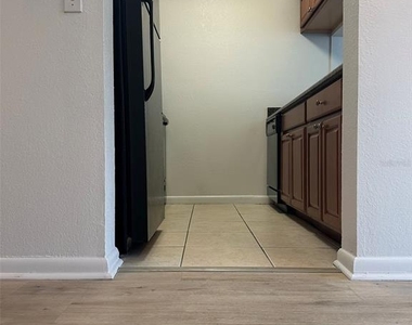 5440 S Macdill Avenue - Photo Thumbnail 13
