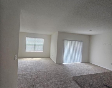 1504 Fox Squirrel Drive - Photo Thumbnail 8
