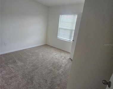 1504 Fox Squirrel Drive - Photo Thumbnail 3
