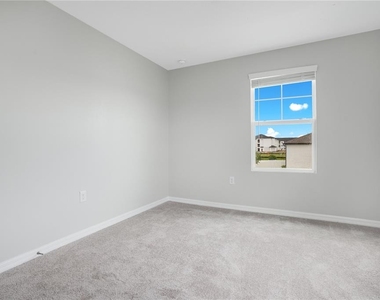 1068 Appleton Street - Photo Thumbnail 18