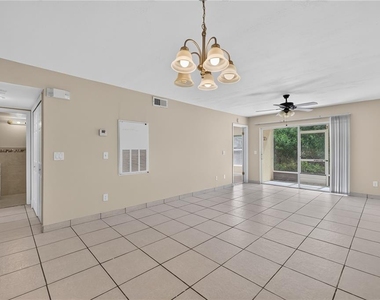 13829 Timberland Drive - Photo Thumbnail 11