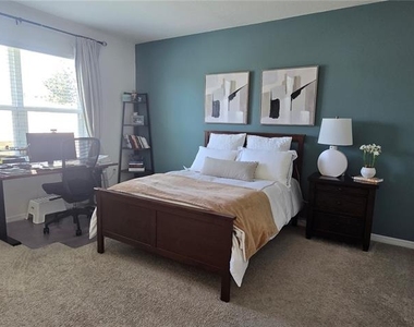 480 Boardwalk Avenue - Photo Thumbnail 11