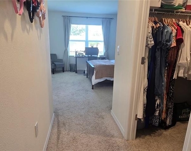 480 Boardwalk Avenue - Photo Thumbnail 14