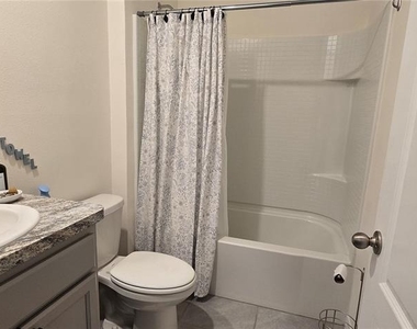 480 Boardwalk Avenue - Photo Thumbnail 22