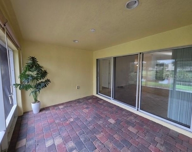 12120 Tripletail Lane - Photo Thumbnail 18