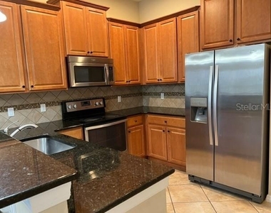 12120 Tripletail Lane - Photo Thumbnail 7
