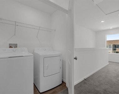2424 Bevel Lane - Photo Thumbnail 26