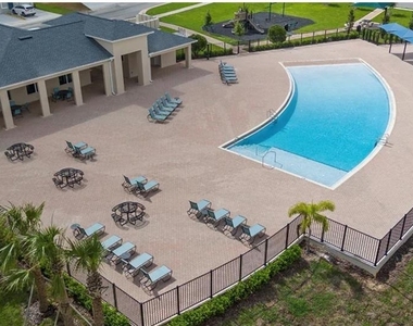2424 Bevel Lane - Photo Thumbnail 35