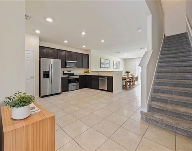 3897 Grassland Drive - Photo Thumbnail 2