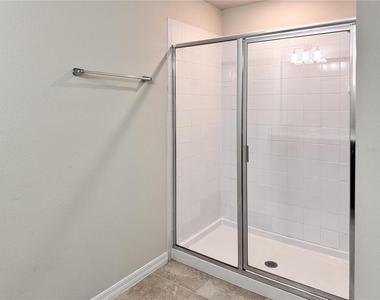 3897 Grassland Drive - Photo Thumbnail 17