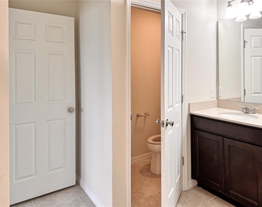 3897 Grassland Drive - Photo Thumbnail 15