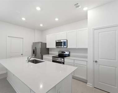 2228 Red Sun Street - Photo Thumbnail 3