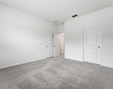 2228 Red Sun Street - Photo Thumbnail 32