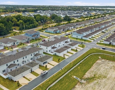 2228 Red Sun Street - Photo Thumbnail 25