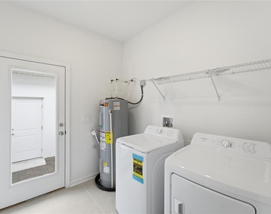 2228 Red Sun Street - Photo Thumbnail 13