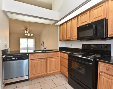 2809 Waxy Willow Lane - Photo Thumbnail 2