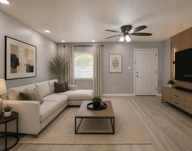 775 Hillview Drive - Photo Thumbnail 2