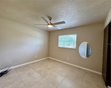775 Hillview Drive - Photo Thumbnail 4