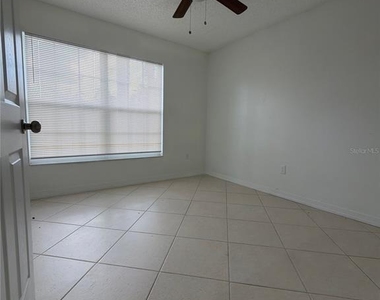 13855 Glasser Avenue - Photo Thumbnail 4