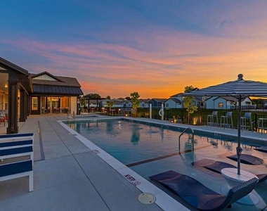 4980 Red Maple Lane - Photo Thumbnail 1