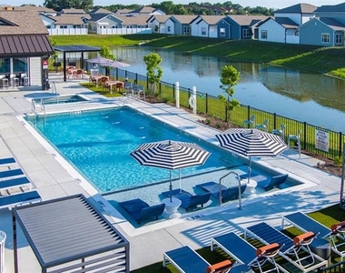 4980 Red Maple Lane - Photo Thumbnail 23