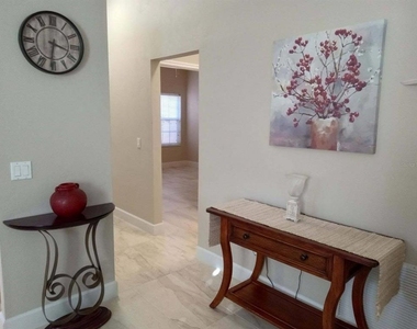 1181 Athlone Way - Photo Thumbnail 29