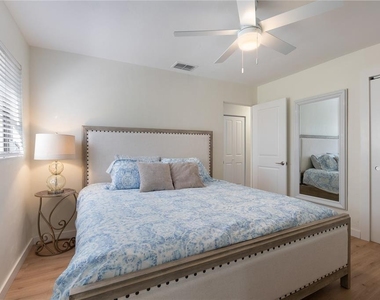 2311 Waldemere Street - Photo Thumbnail 14