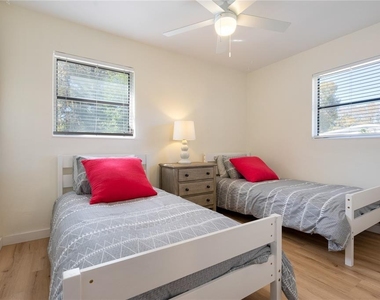 2311 Waldemere Street - Photo Thumbnail 19