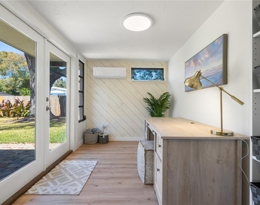 2311 Waldemere Street - Photo Thumbnail 12
