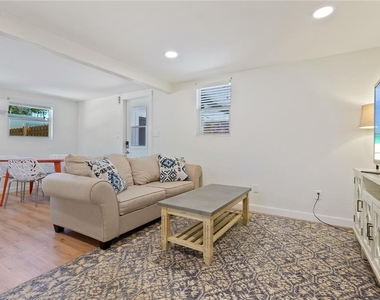 2311 Waldemere Street - Photo Thumbnail 9