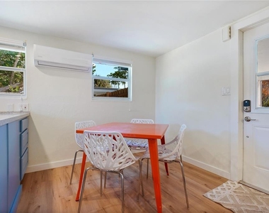 2311 Waldemere Street - Photo Thumbnail 7