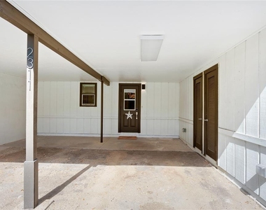 2311 Waldemere Street - Photo Thumbnail 15