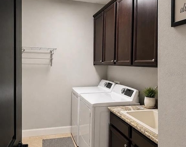 10319 Saint Francis Terrace - Photo Thumbnail 13
