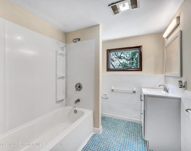 815 Fig Street - Photo Thumbnail 3
