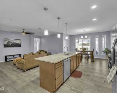 12631 Mark Twain Avenue - Photo Thumbnail 22