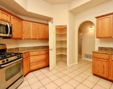 1455 Cherokee Ridge Drive - Photo Thumbnail 8