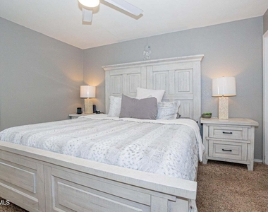 10768 Spring Valley Circle - Photo Thumbnail 4