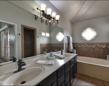 1909 Polly Harris Drive - Photo Thumbnail 27