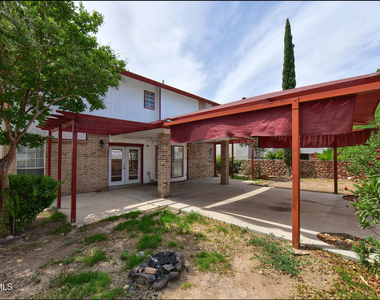 1909 Polly Harris Drive - Photo Thumbnail 38