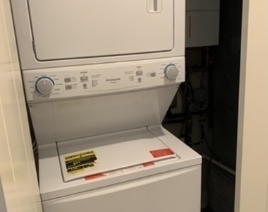 102 Edgewater Circle - Photo Thumbnail 9