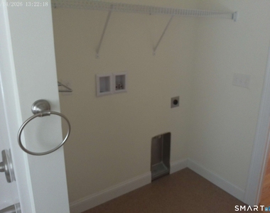 15 Centre Street - Photo Thumbnail 9